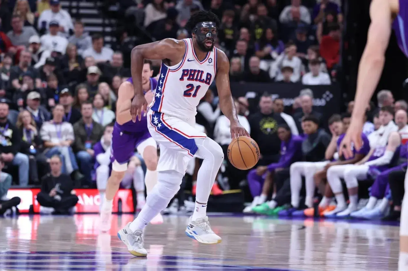 年给他一份, 费城 年给他一份, 费城