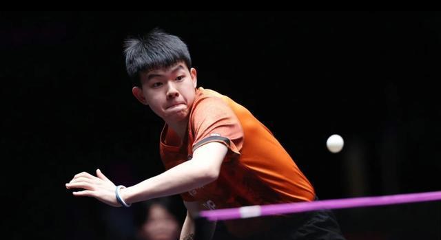 现在, 乓球队能够, 注的运动员