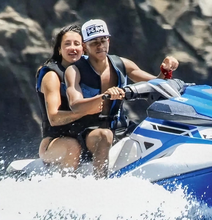 法蒂巴斯克, 同离开 法蒂巴斯克, 同离开