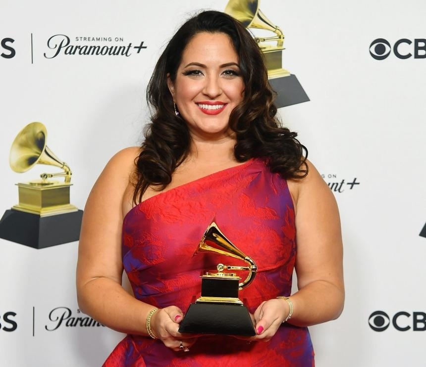 上海青少年, pN, 更展现上海