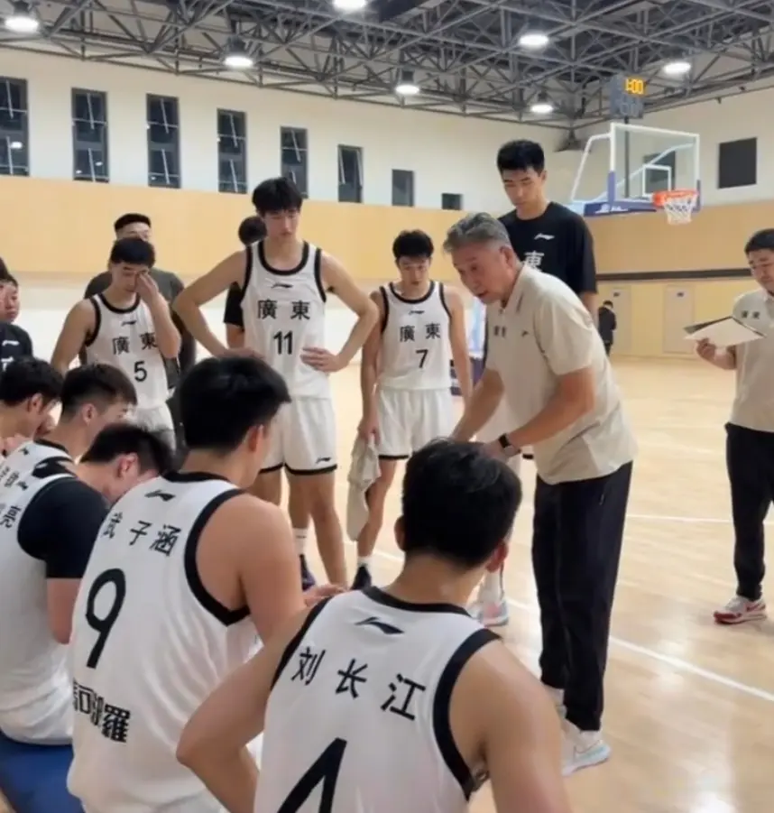 来自深圳男, 广东全运U