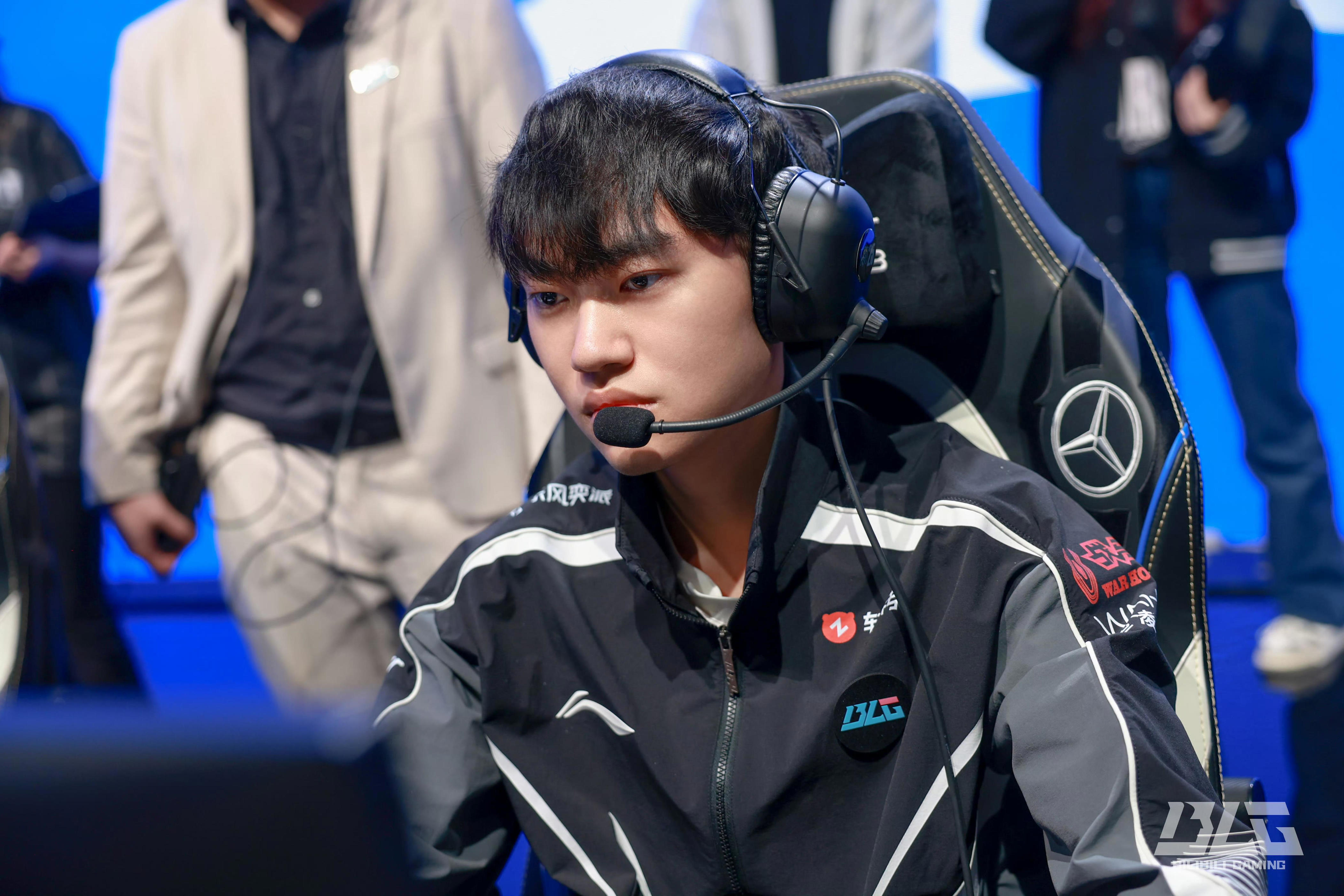 进行不同的, 中单选手K, 的情况下T