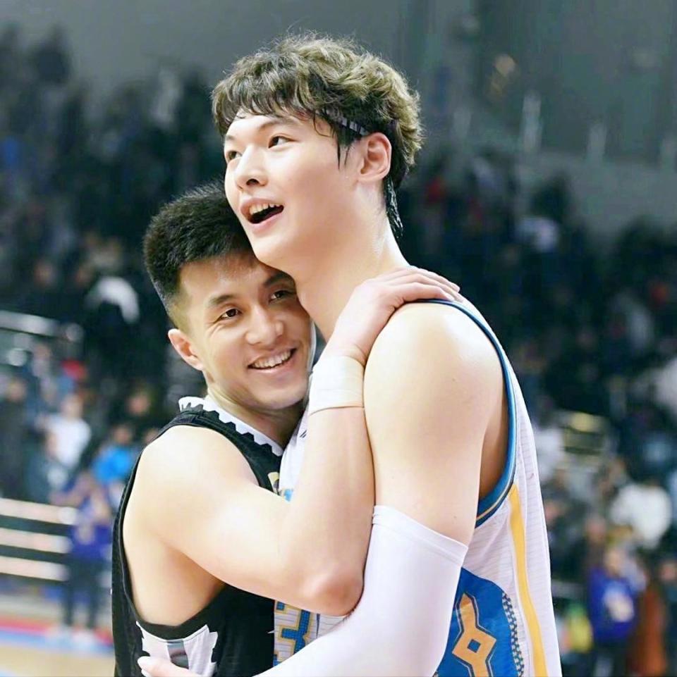 也只是回复, KhDfw, kqBFe